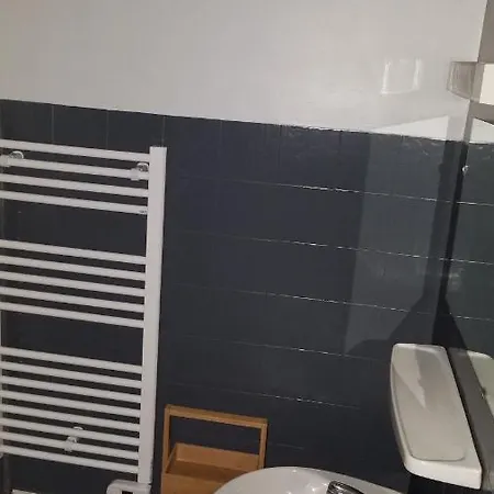 Apartment Cure Ou Avec Wifi Et Parking Et A 100m Des Thermes