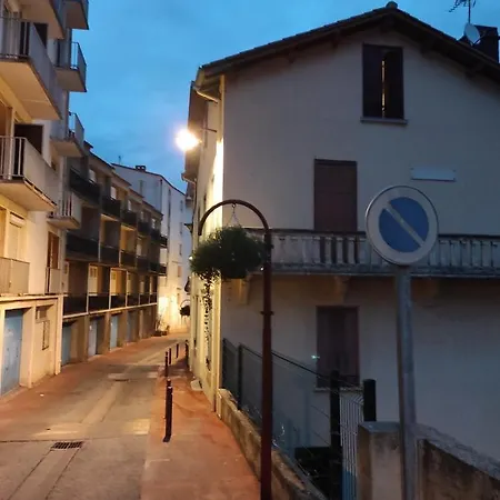 Cure Ou Avec Wifi Et Parking Et A 100m Des Thermes Amelie-les-Bains-Palalda